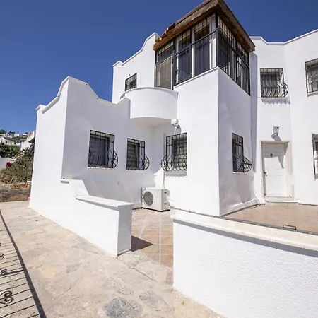 Lovely And Flat In Bodrum * Gümbet